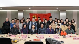 活动回顾｜以党的二十大精神为指引，高质量推进课程思政建设——疯av
教工党支部与开放教育学院党支部开展联合学习